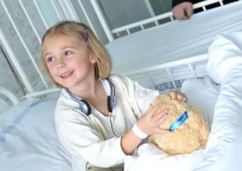 Hogyan élik meg a gyerekek a kórházi tartózkodást?
