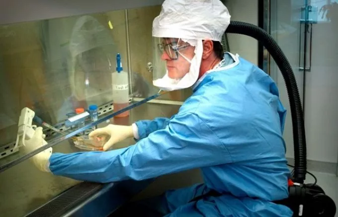 A beteg saját sejtjeiből növesztett bőrt ültettek át Spanyolországban