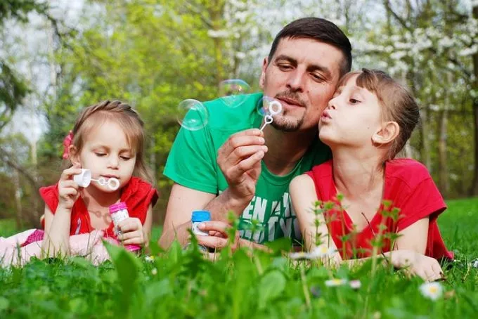 A gyerekek igenis megérzik az apa hiányát