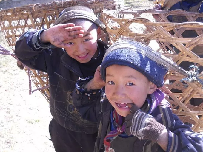 Miért olyan boldogok a tibeti gyerekek? – Bölcsességek, gyereknevelési módszerek egy tibeti édesapától