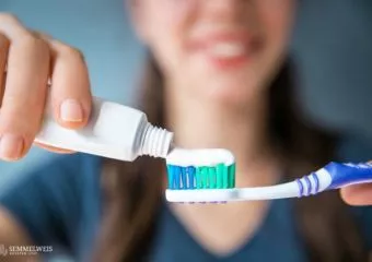 Innovatív módszert fejlesztenek a fogágybetegségek kezelésére a Semmelweis Egyetemen